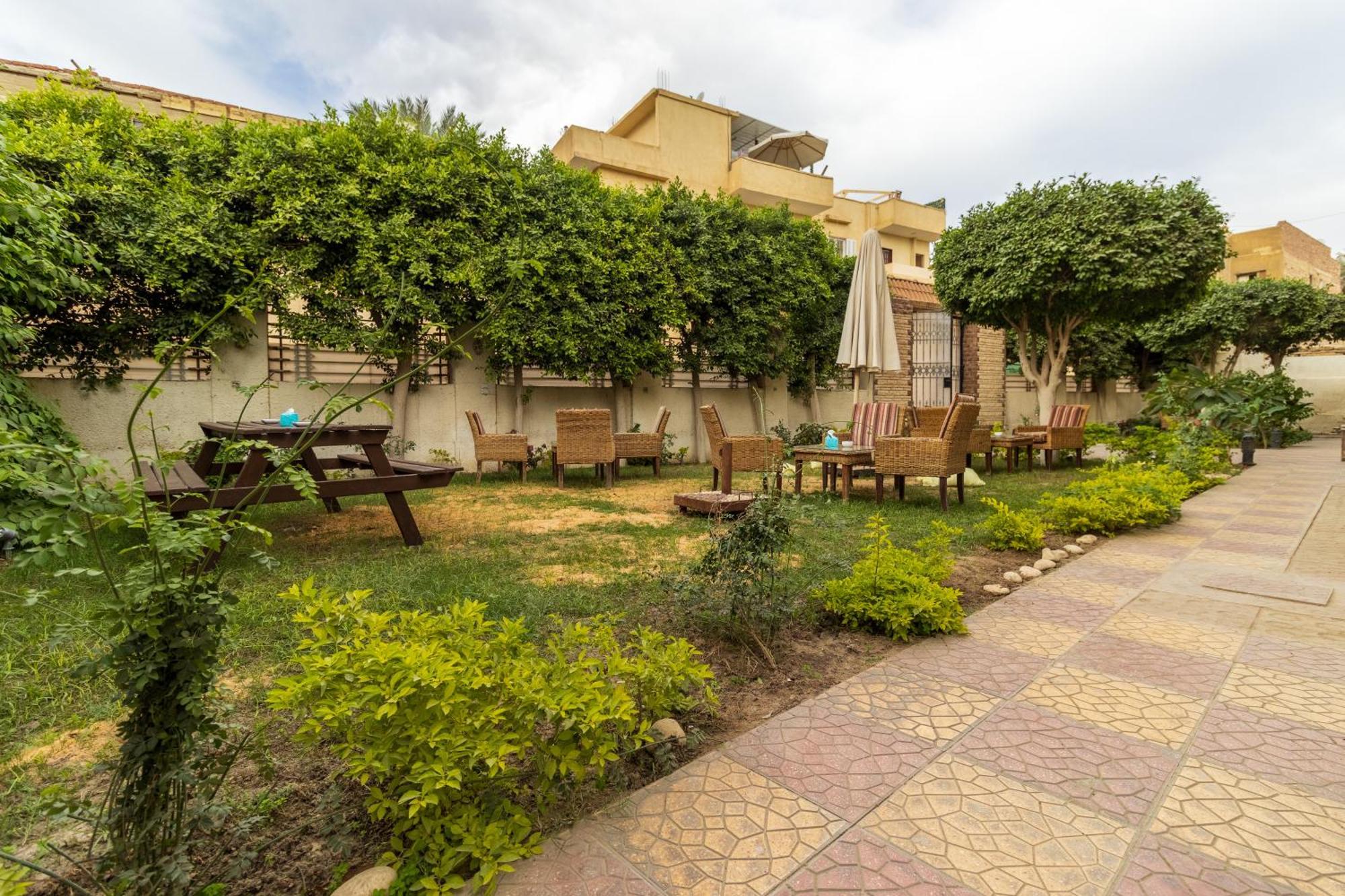 The Grand Pyramids View Hotel Kafrat al Jabal Екстер'єр фото